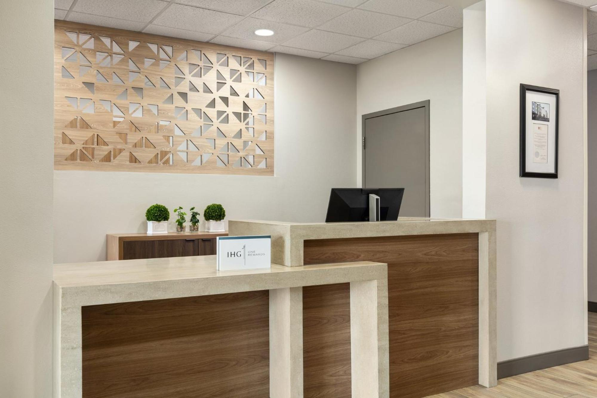 Candlewood Suites Tuscaloosa By Ihg Exterior foto